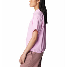 Muat gambar ke Galeri viewer, Columbia Women&#39;s Boundless Trek Short Sleeve Button Up
