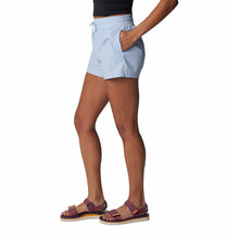 Muat gambar ke Galeri viewer, Columbia Women&#39;s Boundless Trek Active Short
