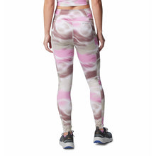 Muat gambar ke Galeri viewer, Columbia Women&#39;s Boundless Trek Legging
